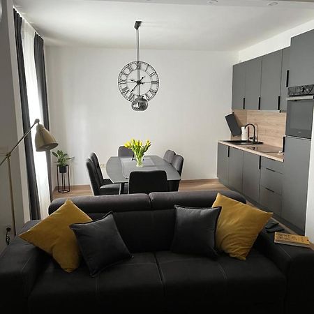 Apartment Kammi Zagabria Esterno foto